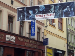 Jedinečná výstava u Fryče. České století v komiksu.