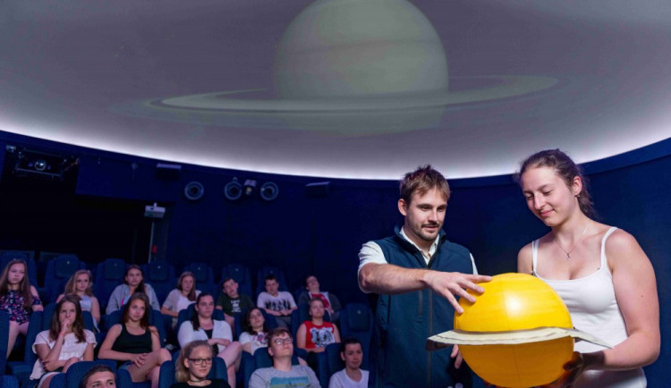 Planetárium v iQLANDII.