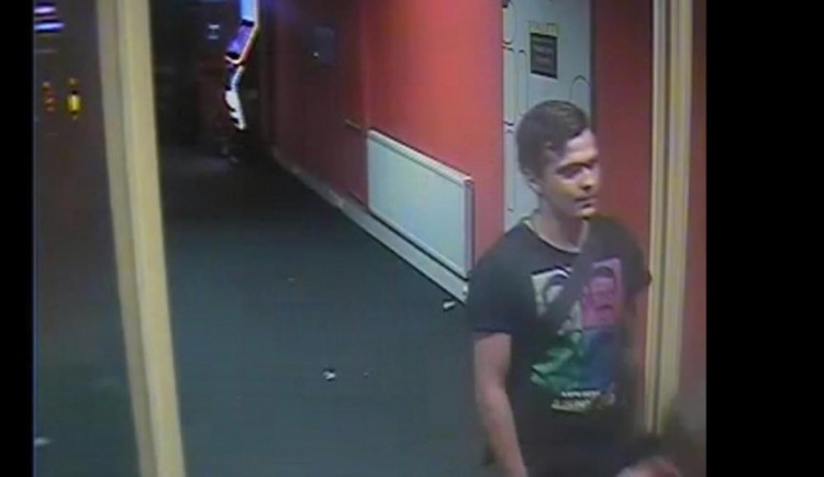 Poznáváte tohoto muže?