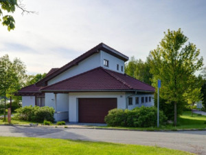 Tak trochu jiná letní dovolená. Golfresort Monachus láká na přírodu, klid a kvalitní služby.