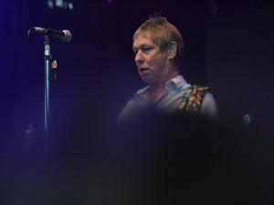 Status Quo po osmi letech v Liberci. Vesecký areál aplaudoval tříakordovému boogie.