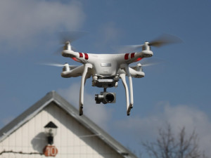 Co byste měli vědět, než vzlétnete s dronem