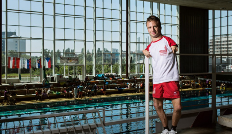 Hendikepovaný plavec Petráček má formu. Vyhrál v Německu a míří do Mexika