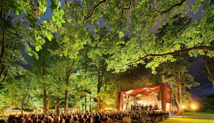 Krumlovský hudební festival navštívilo 13 tisíc lidí, nejvíce lákal koncert muzikálových hitů