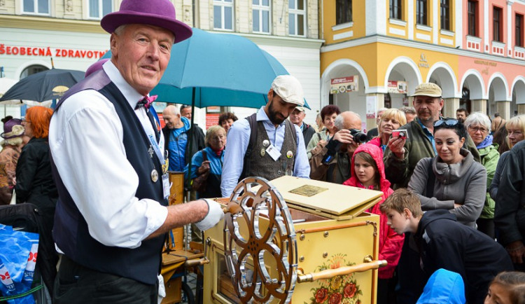 V Liberci budou hrát flašinetáři sedmi zemí až do pátku