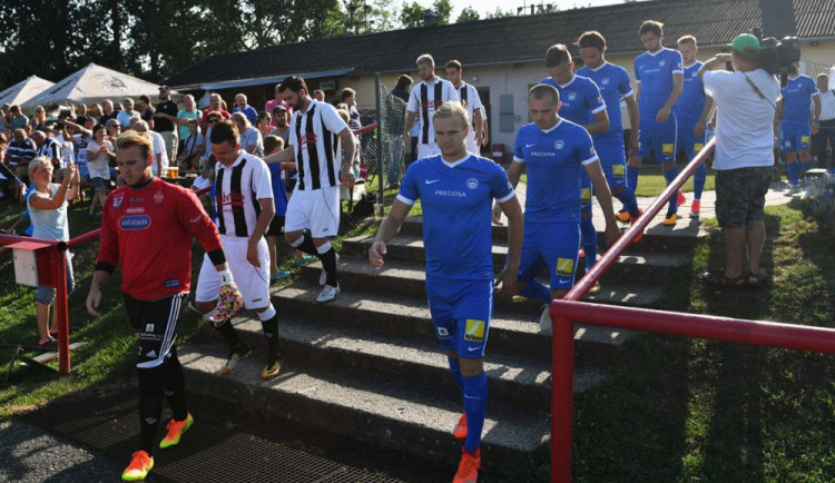 Ve druhém kole vyřadil Slovan Dobříš.