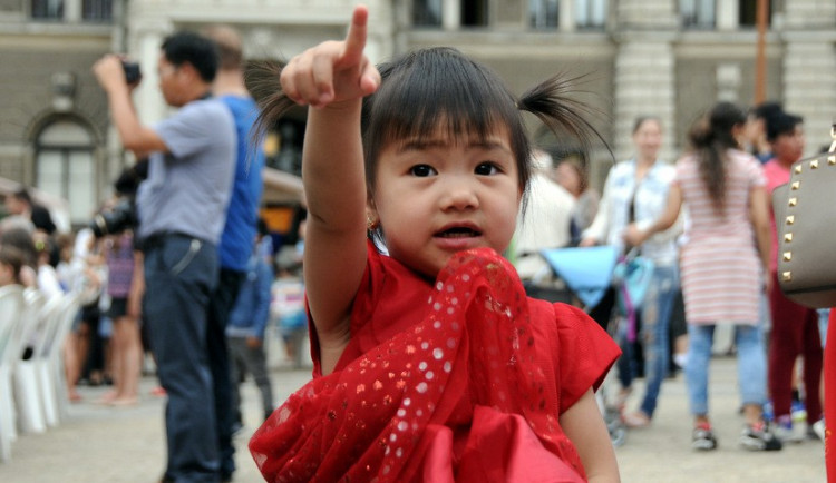 FOTO: Liberec – jedno město pro všechny. U radnice se prezentovali cizinci