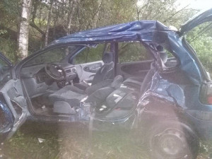 Do hasičů narazilo osobní auto.98918566827704_7251583236815946908_n