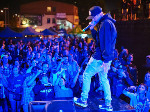 Multižánrový 4. ročník festivalu u "Kojota" klepe na dveře. Přijď si zasoutěžit v pojídání Burgerů již tento víkend.