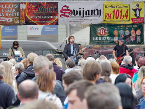 Na Libereckém pivním festivalu tekl zlatavý mok proudem, vytočilo se více než 13 tisíc piv.