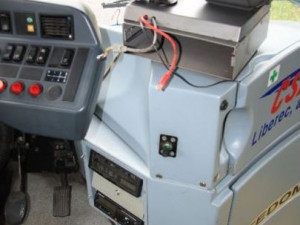 Neznámý mladík ukradl autobus a ujel s ním do Bílého Kostela. Policie žádá o pomoc veřejnost.