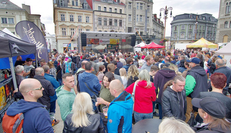 Liberecký pivní festival.