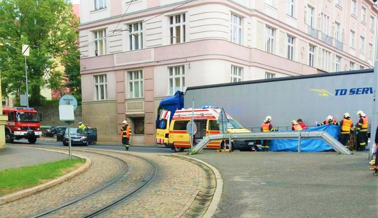 Nehoda na přechodu v Jablonci nad Nisou.