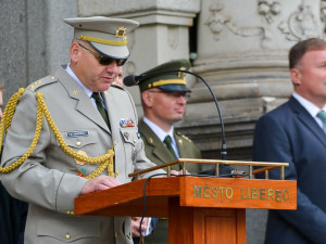 V Liberci dnes jednotka slavila 40 let od vzniku chemické brigády a také 150. výročí přítomnosti vojsk ve městě.
