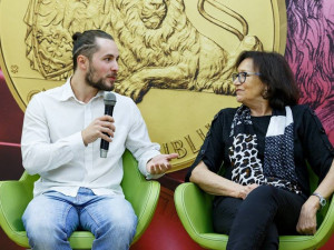 Marta Kubišová si v Jablonci vyrazila zlaťák se svou podobou.