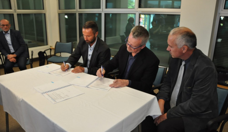 Nemocnice podepsala smlouvu o dílo na projektovou dokumentaci Modernizace Krajské nemocnice Liberec.