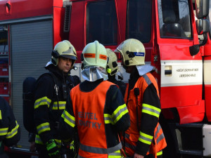 Při požáru lisu v Raspenavě vznikla škoda za milion korun.