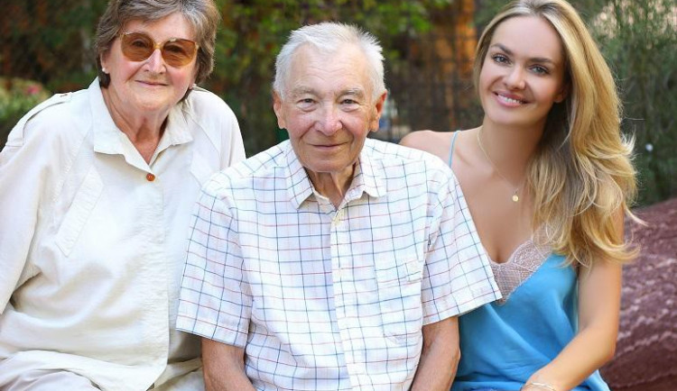 Pro letošní ročník bude většina vydražené částky věnována Nadaci Taťány Kuchařové Krása pomoci na projekt Doma bez obav na pomoc seniorům, aby mohli žít důstojně doma.