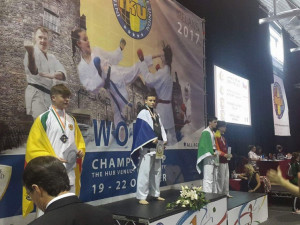 Lukáš Cyprián vybojoval pro ČR zlato v kumite