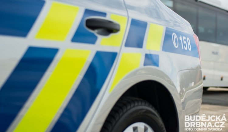 Manželský pár zachránil život pobodanému muži