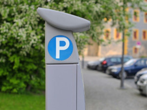 Turnov nakoupí nové parkovací automaty, obměnu rozdělí do tří let