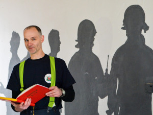 V Krásné Studánce vyroste nová zbrojnice. Demolice staré budovy začala tento týden.