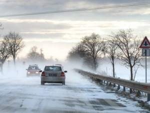 Na Liberecku napadlo až deset centimetrů sněhu. Podle meteorologů by se mělo přes den oteplit