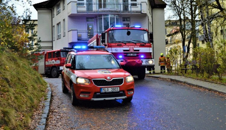 ilustrační foto; hasiči při zásahu.