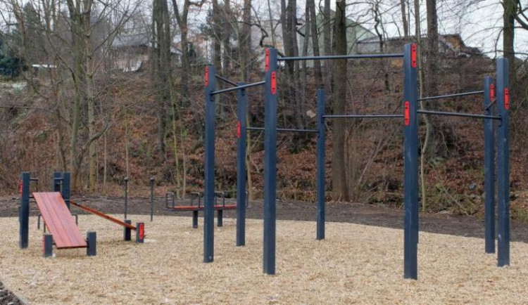 Frýdlant má nový volnočasový areál. Na své si přijdou děti i senioři.