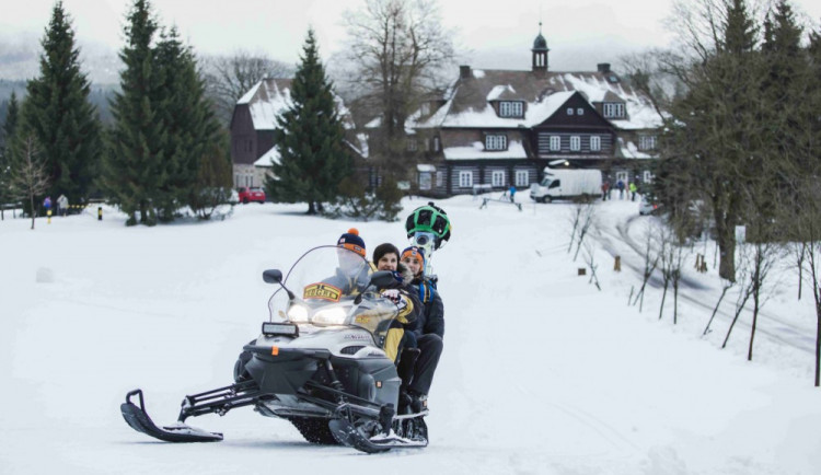 Jizerská 50 virtuálně. Trať závodu projel Street View Trekker na sněžném skútru