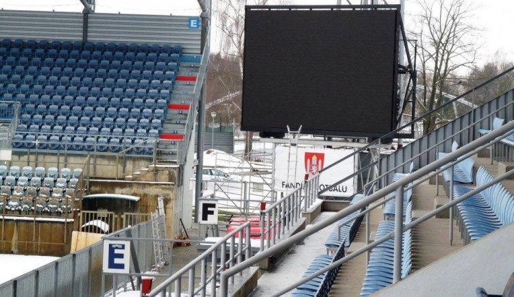 Dynamo má novou světelku. Nahradila původní z roku 1992