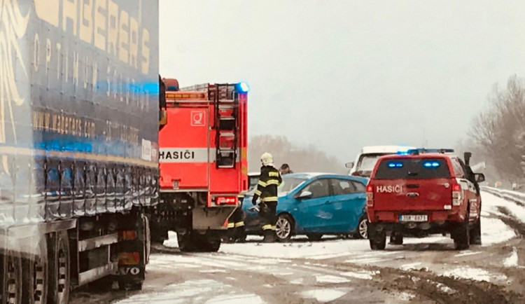 Jedna z dnešních nehod.