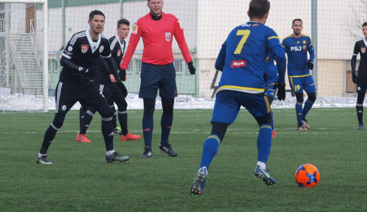 Dynamo začalo přípravu s Jihlavou. Ve dvojutkání remizovalo a prohrálo