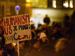 Pondělní demonstrace v Liberci.