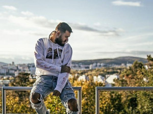 Slovenský rapper Pil C se vrací do Liberce. Nové album představí v Golf baru