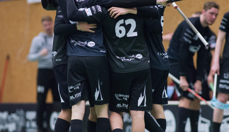 FBC slaví záchranu v nejvyšší soutěži.