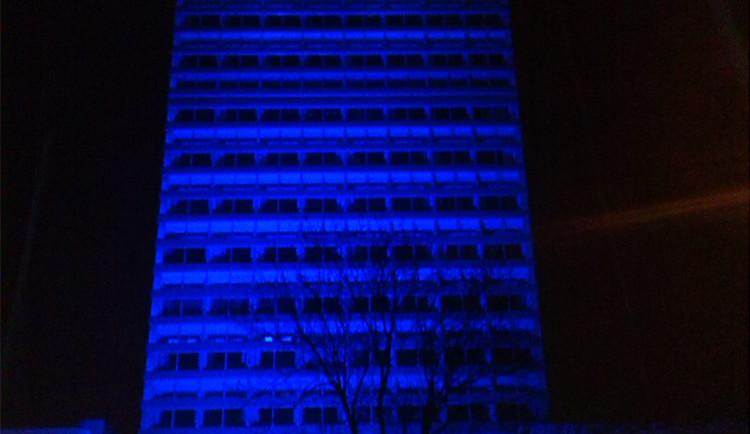 Budova úřadu se zbarví do modra. Kraj tak upozorní na autismus