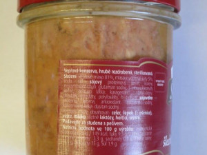 Penny Market lákal na výhodný nákup masa, výrobce ale nejspíš vědomě lhal o obsahu balení.