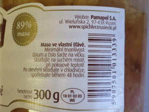 Penny Market lákal na výhodný nákup masa, výrobce ale nejspíš vědomě lhal o obsahu balení.