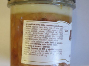 Penny Market lákal na výhodný nákup masa, výrobce ale nejspíš vědomě lhal o obsahu balení.