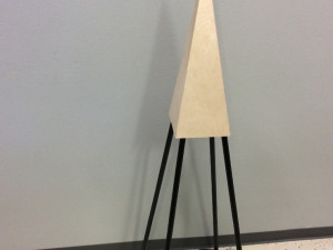 lampa_vyrobená_ze_židle