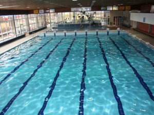 Školní bazén na Františkově by mohl opět fungovat. Město plánuje jeho rekonstrukci