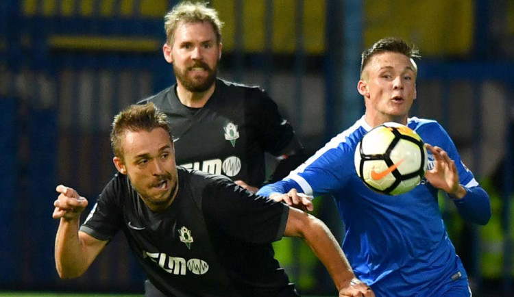 Slovan čeká derby v Jablonci.