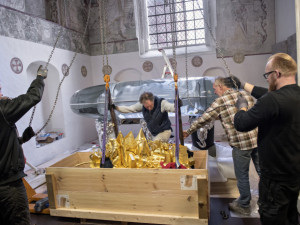 V Pelechově sedm let vyráběli čtyřtunový skleněný sarkofág pro dánskou královskou rodinu