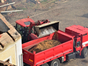 Zásah v JIndřichovicích pokračuje třetí den.