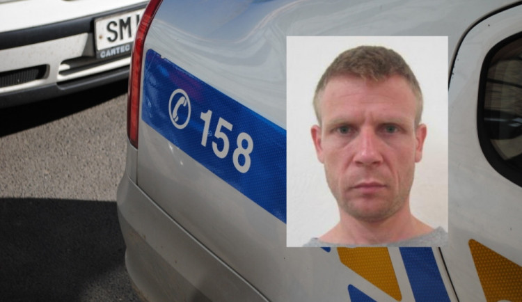 Policie pátrá po uprchlém vězni