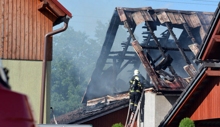 Požár na Kunratické.