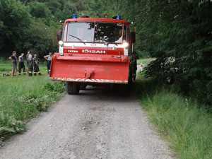 Převrácená cisterna.