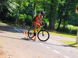 FOTO: Dopravní soutěž mladých cyklistů. Krajské kolo zná své vítěze