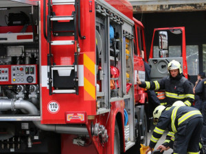 Čtyřiatřicet lidí bylo evakuováno z českolipského Crystalu. Nikdo nebyl ohrožen, říká důstojník hasičů